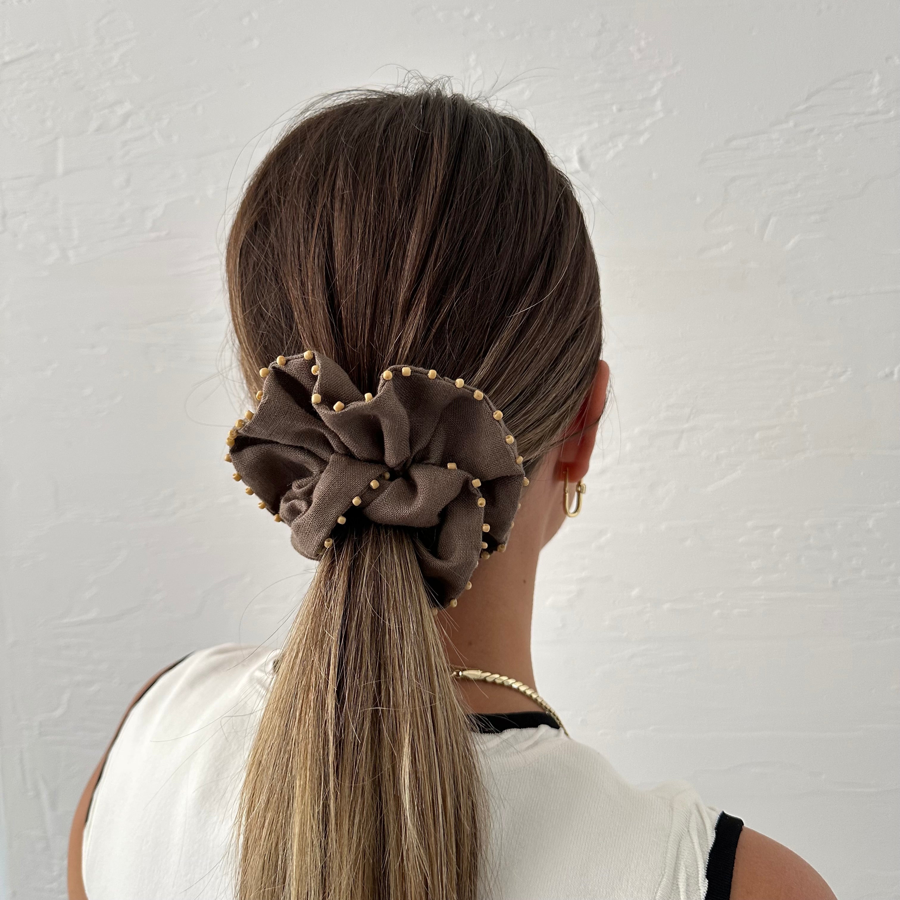 Vizon Keten Boncuklu Lastik Toka