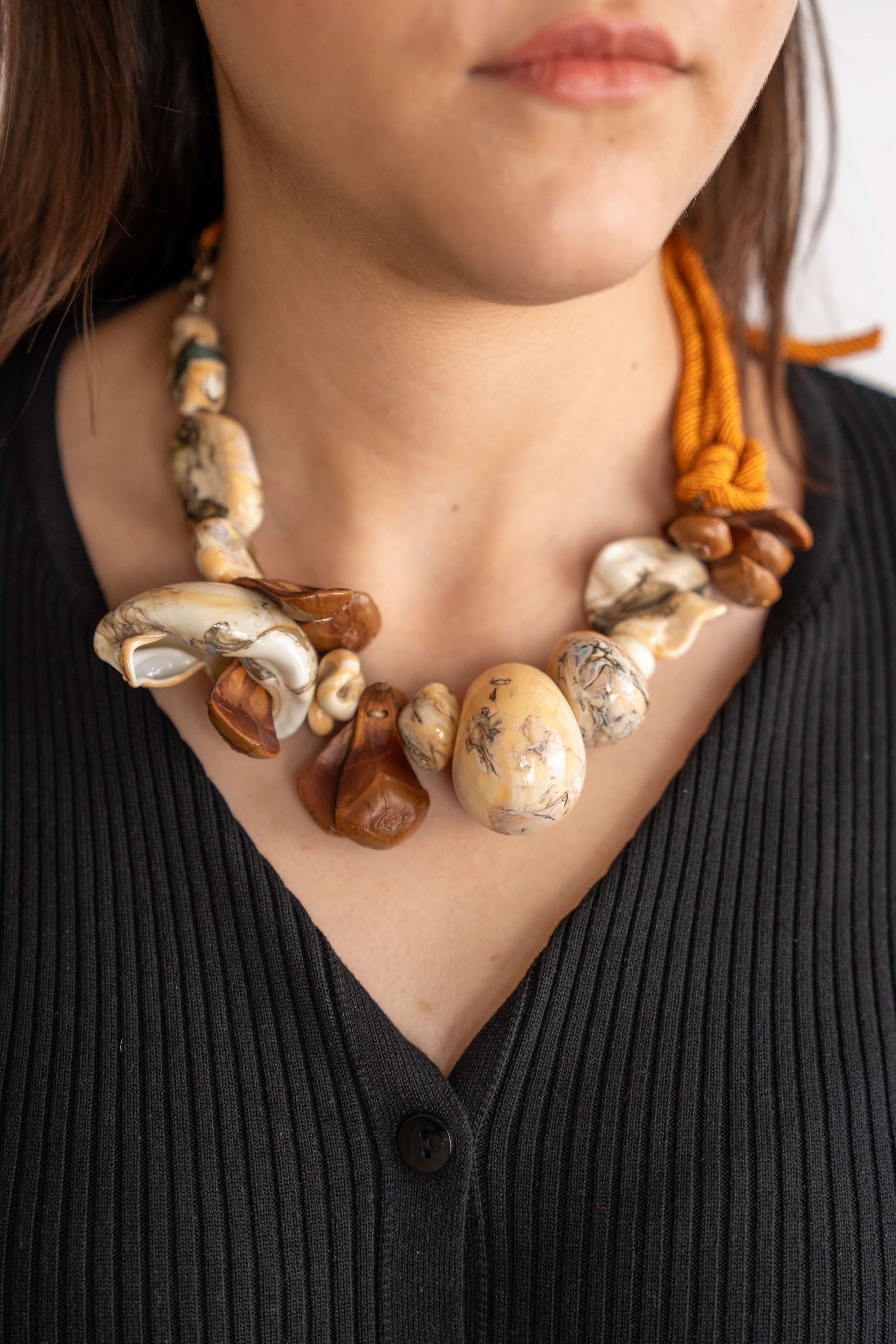 'Tek 1 Tane' No:2 Cam Kolye